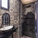 T2 Renove Et Cosy Face Aux Thermes Avec Cour Privative Et Equipements Modernes - Fr-1-401-272 Lägenhet Cauterets