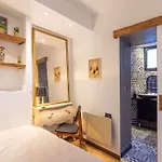 T2 Renove Et Cosy Face Aux Thermes Avec Cour Privative Et Equipements Modernes - Fr-1-401-272 *